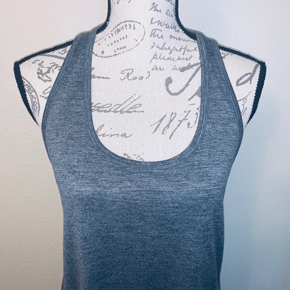 Head Tank Top - Picture 2 of 7